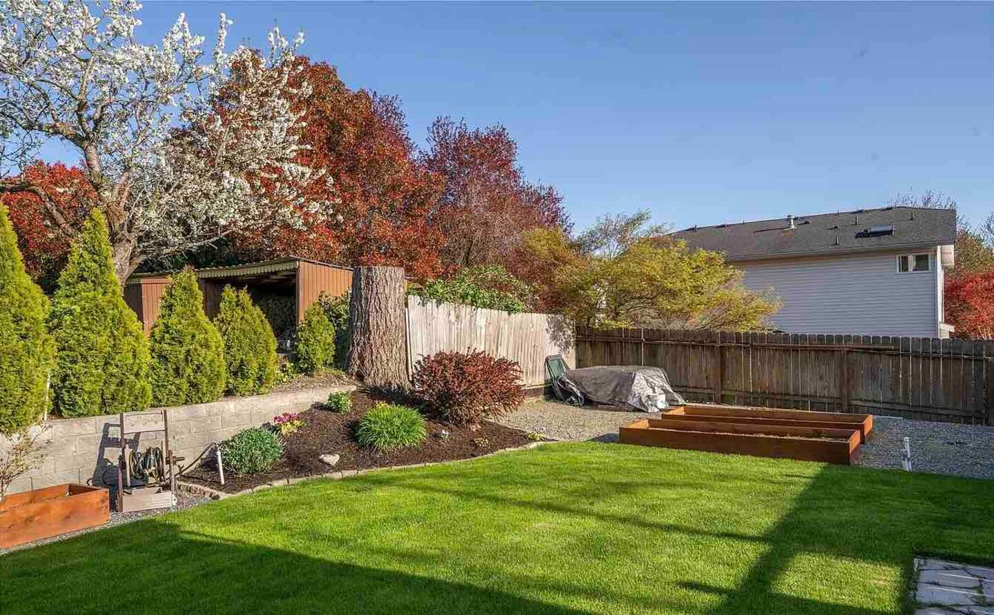 East Renton Room 1 — photo 14